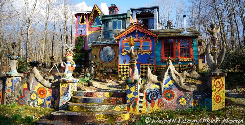 Luna Parc: Psychedelic Wonderland in the Woods